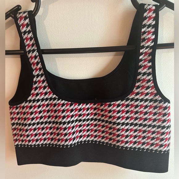 Bundle - Fabletics sports bra (M) and Joylab ribbed leggings (S) - Picture 6 of 10